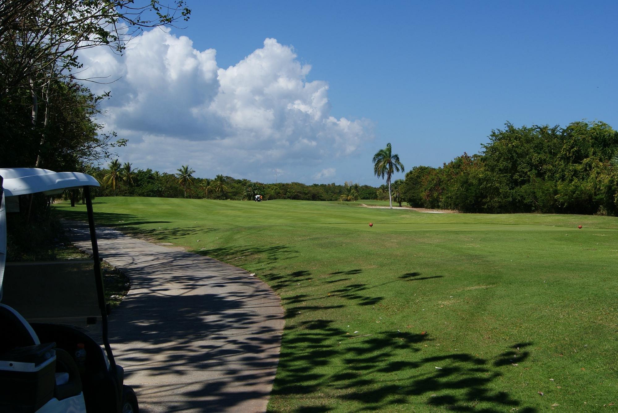 Punta Blanca hole 1